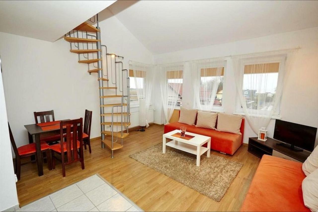 Apartamenty Miedzymorzem Криница Морска Екстериор снимка