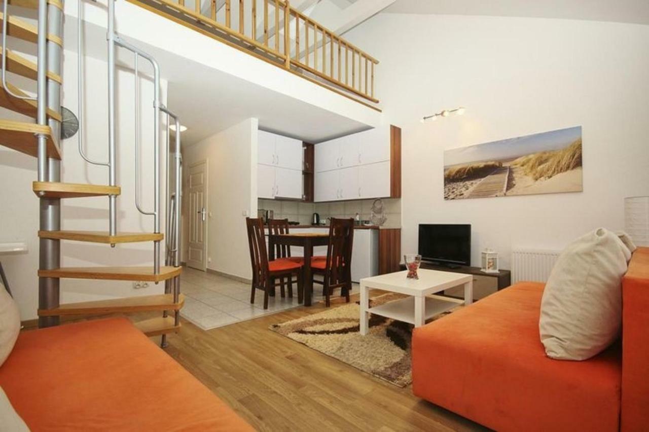 Apartamenty Miedzymorzem Криница Морска Екстериор снимка